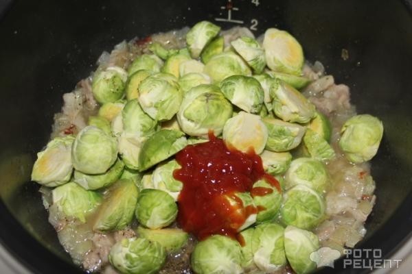Рецепт: Брюссельская капуста тушеная по-итальянски - в мультиварке