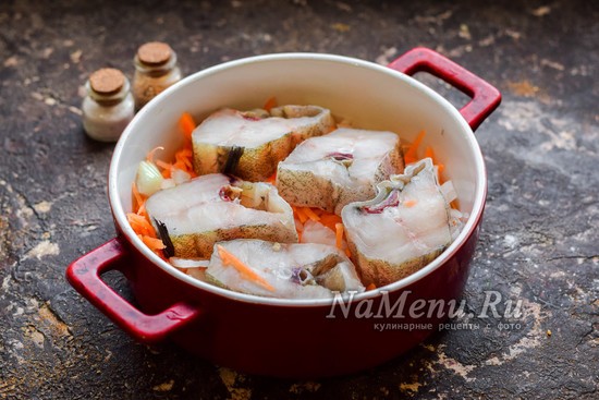 Как вкусно приготовить минтай с овощами Как вкусно приготовить минтай с овощами