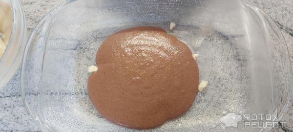 Рецепт: Пирог манник-зебра на кефире - с какао