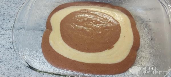 Рецепт: Пирог манник-зебра на кефире - с какао