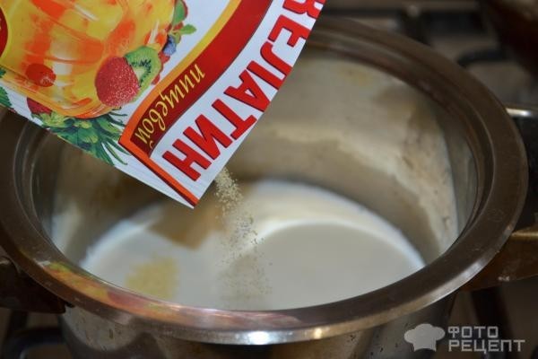 Рецепт: Торт бисквитный с творожным суфле - шоколадно-кофейный с лимоном