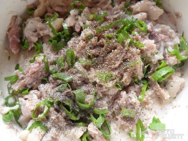 Рецепт: Холодец из свиных ножек - с зеленым луком