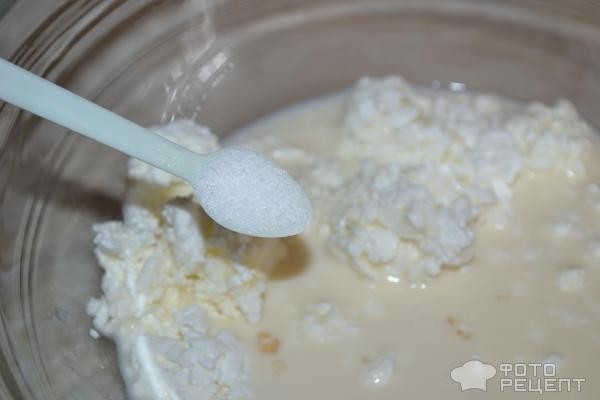 Рецепт: Торт бисквитный с творожным суфле - шоколадно-кофейный с лимоном