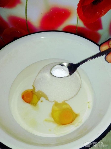 Рецепт: Манник на кефире без муки - Манник из "Смака". Очень вкусный, быстрый, нежный.