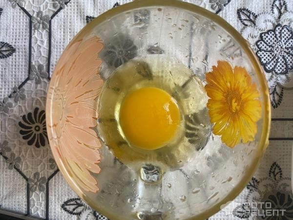 Рецепт: Бутерброд с авокадо и яйцо пашот - с перчиком