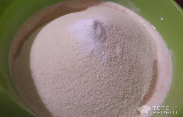 Рецепт: Тыквенно-морковный кекс - Полезный и ароматный кекс на кефире с овощной начинкой из моркови и тыквы