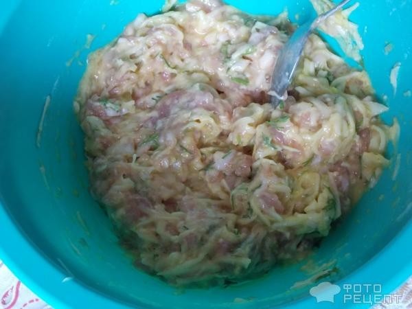 Рецепт: Запеканка с кабачками и мясным фаршем - С куриным фаршем